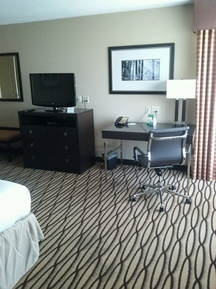 & By Ihg Hotel 3*